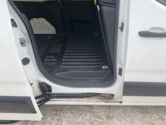 Picture of 1.5 BLUEHDI ACTIVE L 1 2.4T 75HP