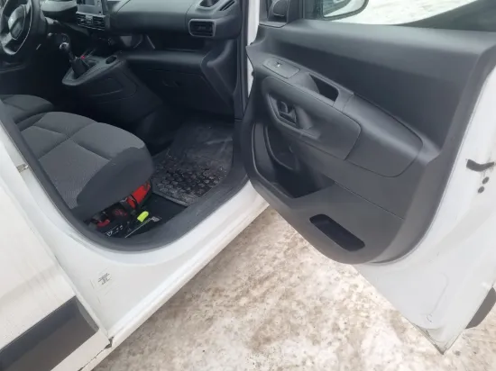 Picture of 1.5 BLUEHDI ACTIVE L 1 2.4T 75HP