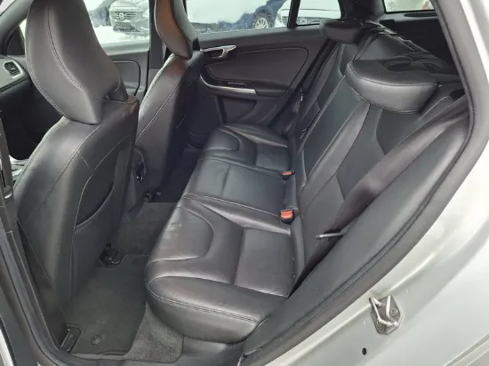 Изображение Volvo - V60 D4 Aut., 2.0 Diesel