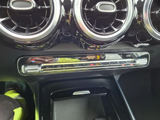 Picture of Mercedes - GLB 200d , 2.0 Diesel