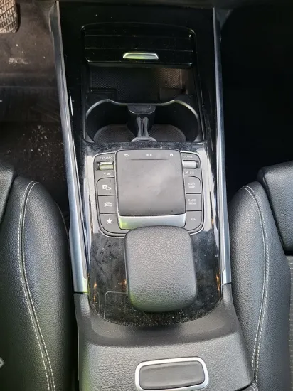 Изображение Mercedes - GLB 220d 4Matic Aut, 2.0 Diesel