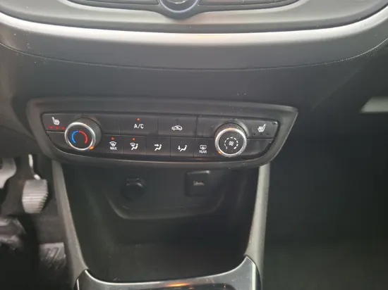 Picture of Opel - Crossland X, 1.2 Benzin