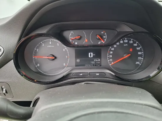 Picture of Opel - Crossland X, 1.2 Benzin