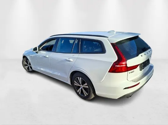 Изображение Volvo - V60 Momentum Aut., 2.0 Diesel