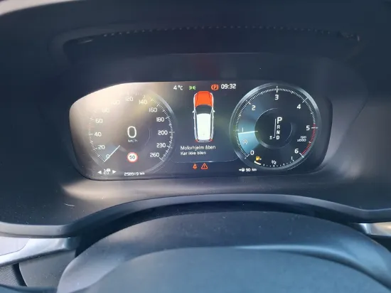 Изображение Volvo - V60 Momentum Aut., 2.0 Diesel