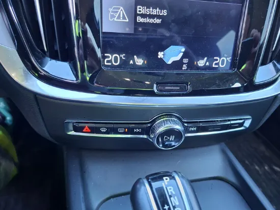 Изображение Volvo - V60 Momentum Aut., 2.0 Diesel