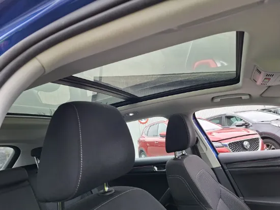 Изображение Skoda - Superb Combi Aut., 2.0 TDI Diesel,