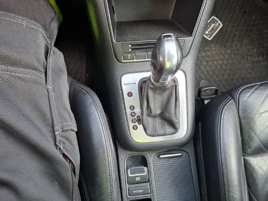 Изображение Volkswagen - Tiguan Sport & Style Aut., 2.0 TSI 4WD Benzin