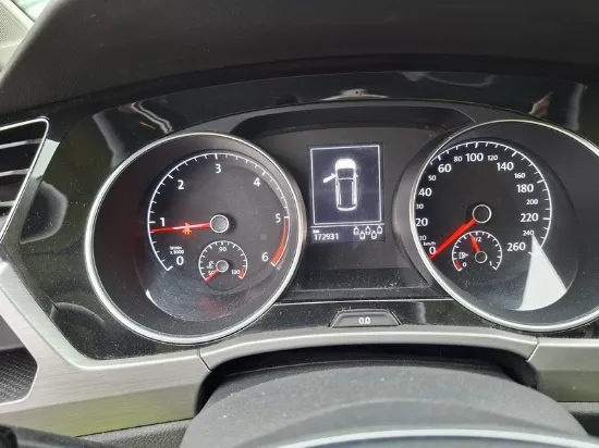 Изображение Volkswagen - Touran Comfortline, 1.6 TDI Diesel