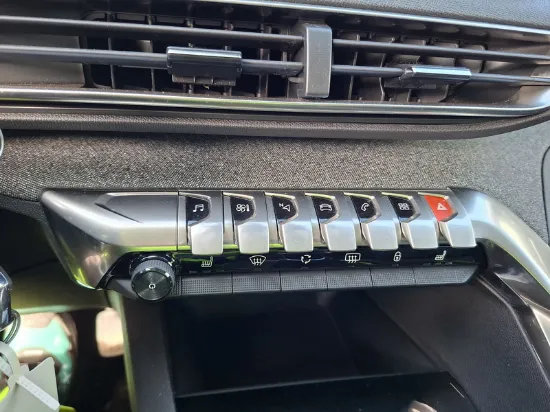 Picture of Peugeot - 3008, 1.5 Diesel,