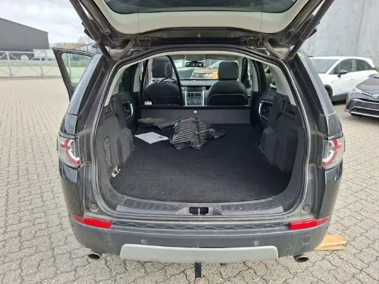 Изображение Land Rover - Discovery Sport TD4 AWD, 2.0L Diesel, Van