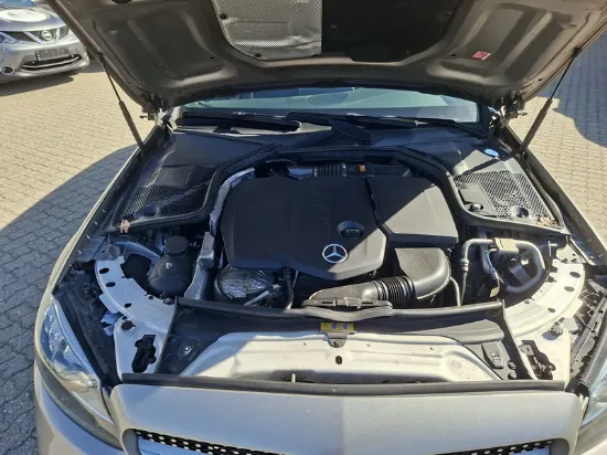 Picture of Mercedes - C220 AMG-Line 4MATIC, 2.0 Diesel