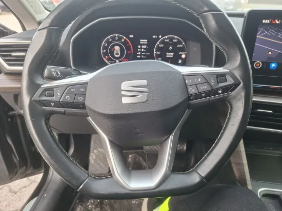 Picture of Seat - Leon Xcellence, 1.5 eTSI MHEV Hybrid, Van
