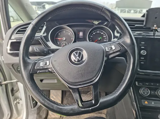 Picture of Volkswagen - Touran Aut., 2.0 TDI Diesel, Van