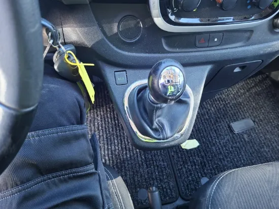 Изображение Renault - Trafic T29, 1.6 dCi Diesel,