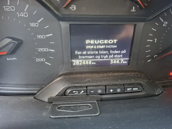 Изображение Peugeot - Partner Ultimate, 1.5 BlueHDi Diesel