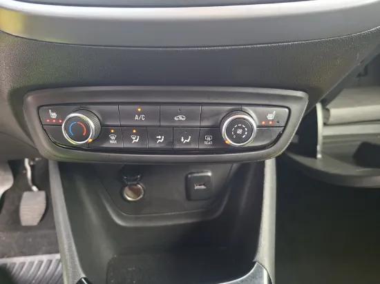 Picture of Opel - Crossland X, 1.2 Benzin