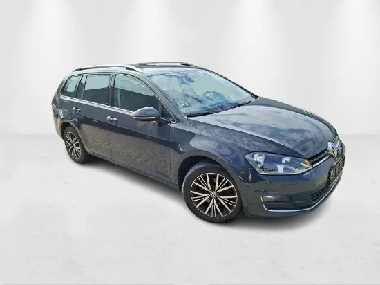 Picture of Volkswagen - Golf Allstar, 1.6 TDI Bluemotion Diesel