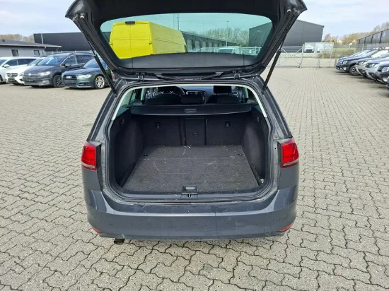 Picture of Volkswagen - Golf Allstar, 1.6 TDI Bluemotion Diesel