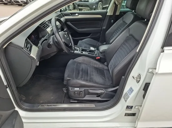 Picture of Volkswagen - Passat Highline, 2.0 TDI 190 Diesel