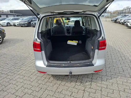 Picture of Volkswagen - Touran, 1.6 TDI Diesel, Van