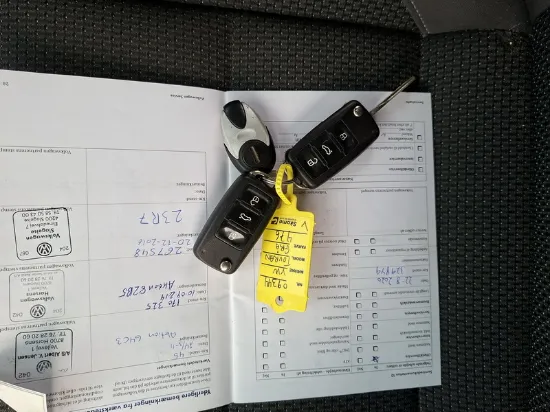 Picture of Volkswagen - Touran, 1.6 TDI Diesel, Van