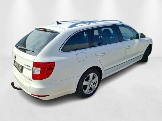 Изображение Skoda - Superb 4x4, 2.0 aut. 170 hk Diesel, Car