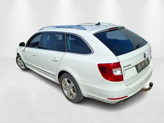 Изображение Skoda - Superb 4x4, 2.0 aut. 170 hk Diesel, Car