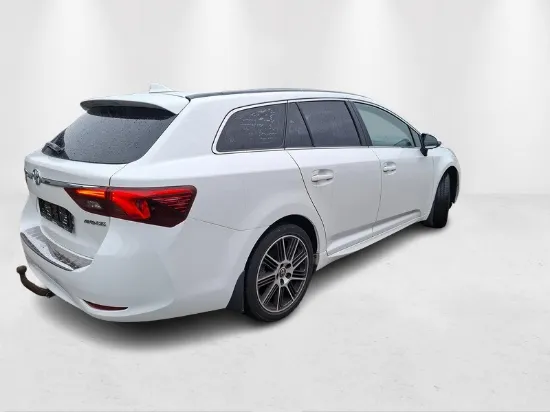 Picture of Toyota - Avensis Touring Sports Valvematic, 1.6 Benzin