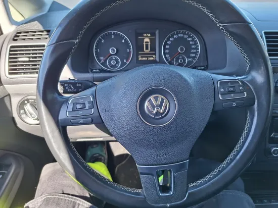 Picture of Volkswagen - Touran, 2.0 TDI Diesel,