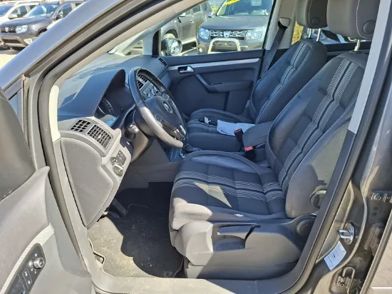 Picture of Volkswagen - Touran, 2.0 TDI Diesel,