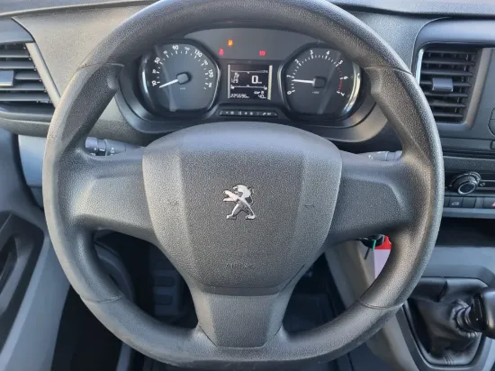 Изображение Peugeot Expert 1.6 D
