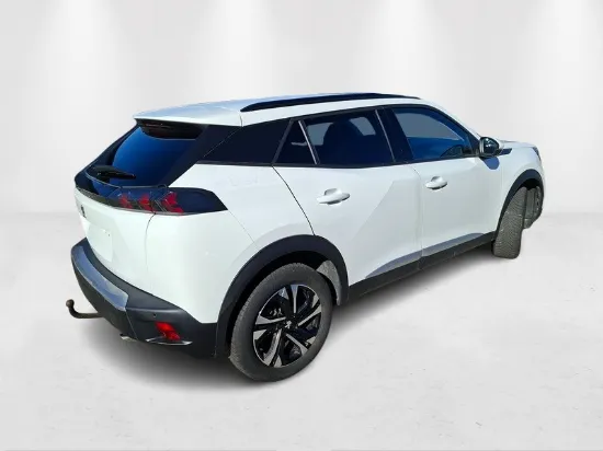 Изображение Peugeot - 2008 EAT8, 1.5 BlueHDI Diesel