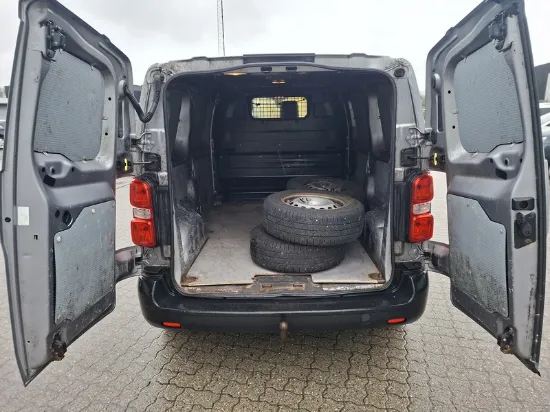 Изображение Toyota - Proace Comfort, 1.5 Diesel