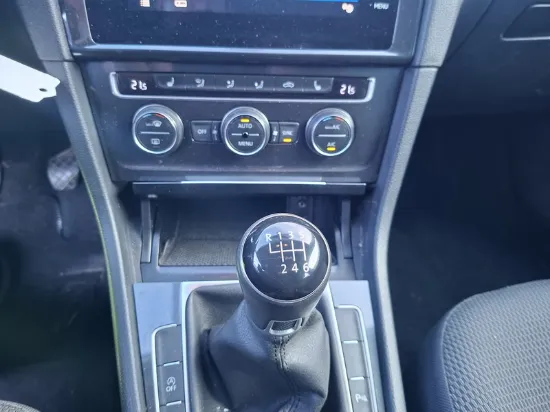 Изображение Volkswagen - Golf Comfortline, 1.5 TSI Benzin