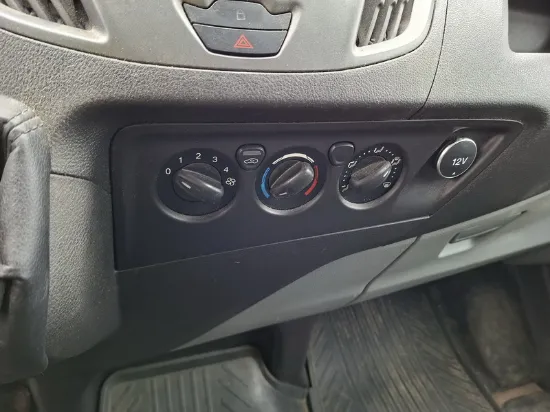 Изображение Ford - Transit Custom 270 , 2.0 TDCi Diesel