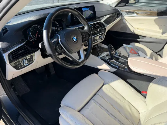 Picture of BMW 530D