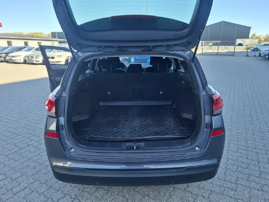 Изображение Hyundai - i30 Premium, 1.6 CRDI Diesel