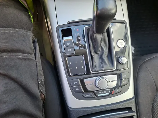 Изображение Audi - A6 Avant S-tronic., 2.0 TDI Diesel
