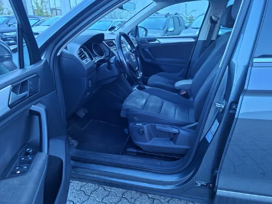 Изображение Volkswagen - Tiguan Comfortline 4Motion Aut., 1.4 TSI Benzin