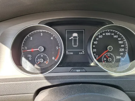 Изображение Volkswagen - Golf, 1.6 TDI Bluemotion Diesel