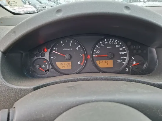 Изображение Nissan - Navara Double Cab, 2.5 DCI Diesel