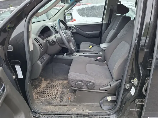 Изображение Nissan - Navara Double Cab, 2.5 DCI Diesel
