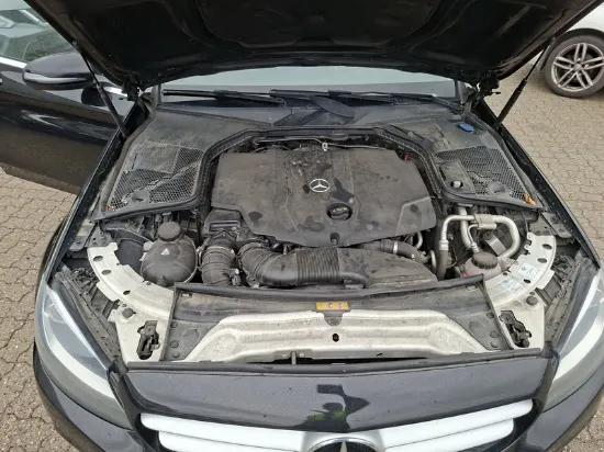 Изображение Mercedes - C220d 7G-Tronic Plus , 2.1 Diesel,