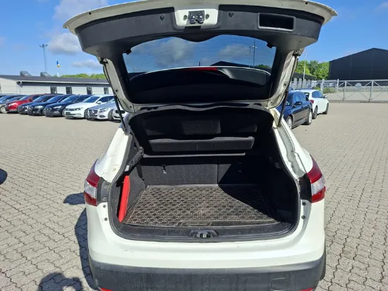 Изображение Nissan - Qashqai Tekna, 1.6 dCi Diesel