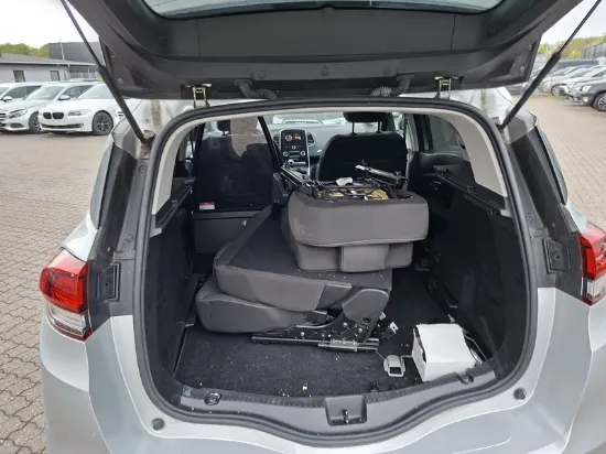Изображение Renault - Scenic, 1.7 dCi Diesel, Van