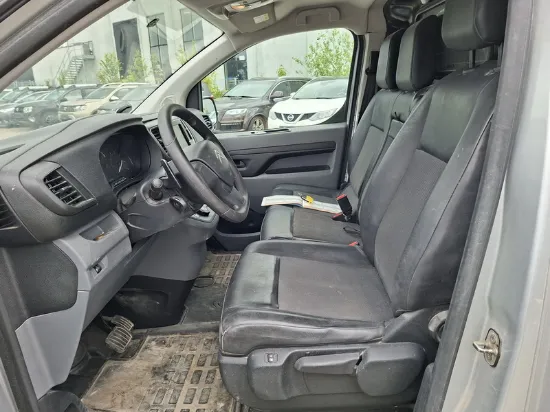 Изображение Citroën - Jumpy EAT6, 2.0 Blue HDi Diesel