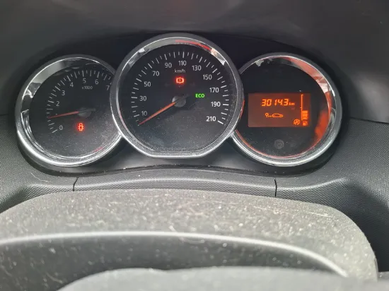 Изображение Dacia - Duster Black Shadow, 1.2 TCe Benzin