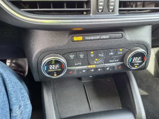 Изображение Ford - Focus Active A8, 1.5 Ecoboost Benzin