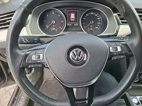 Изображение Volkswagen - Passat Highline DSG , 2.0 TDI Diesel